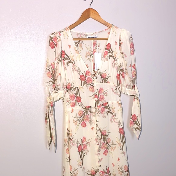 Reformation Bryar Floral Midi Dress in Leila - Picture 8 of 10